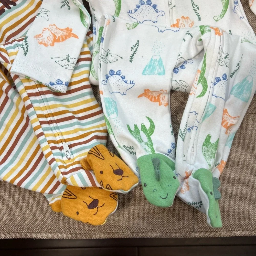 NWTCat And Jack Footed Pajamas Boys Little Brother Spell &  White Green Dinosaur